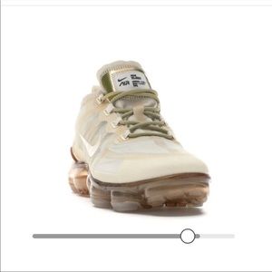 Nike cream and gold vapor max